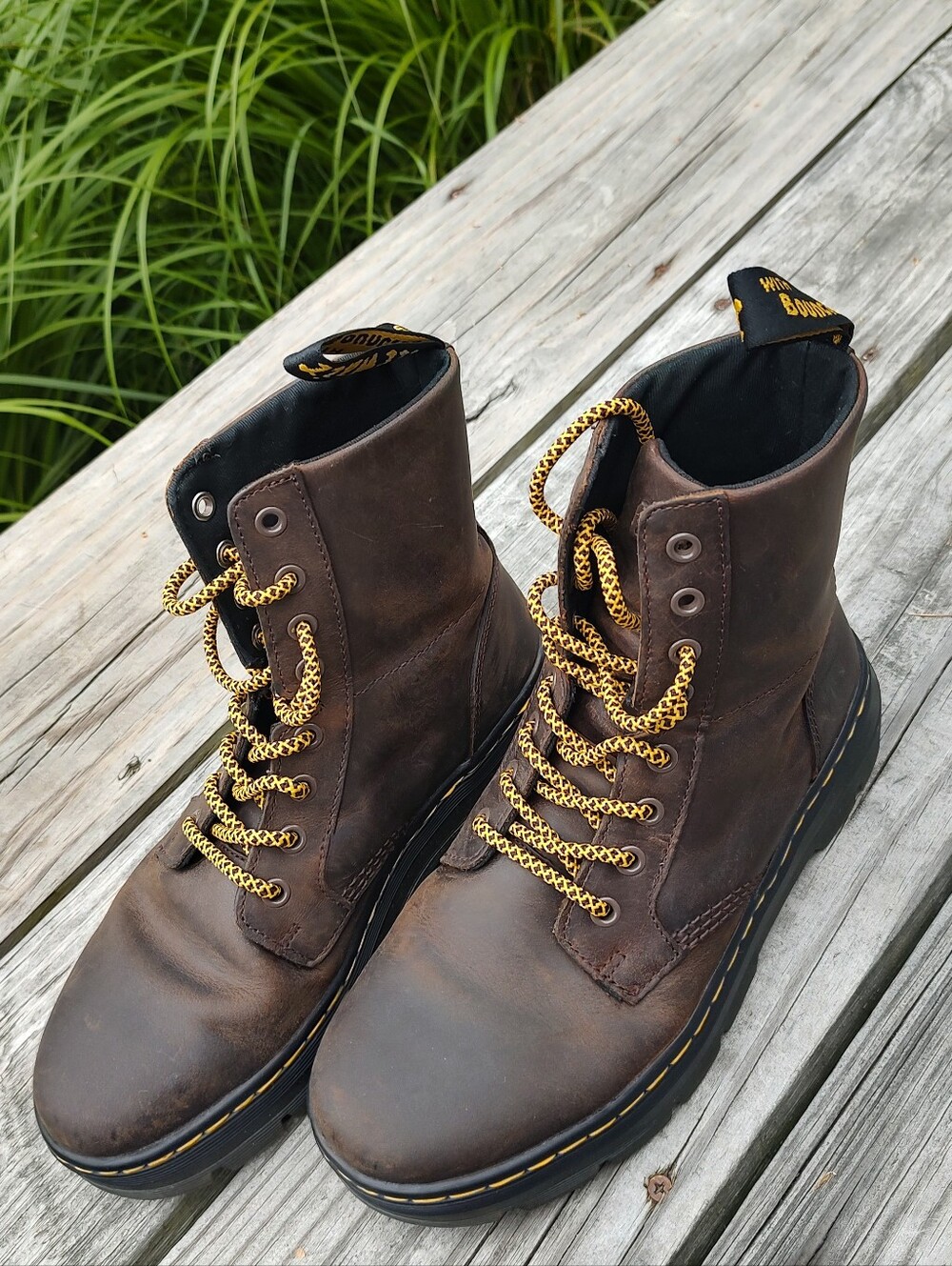 Dr. Martens Combs Crazy Horse Leather Casual Boots Size 7M
